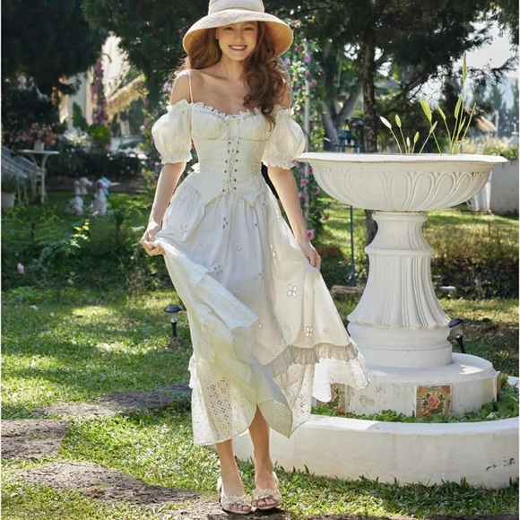 Lacemade Dresses & Skirts - Lacemade Chic White Eyelet Midi Dress